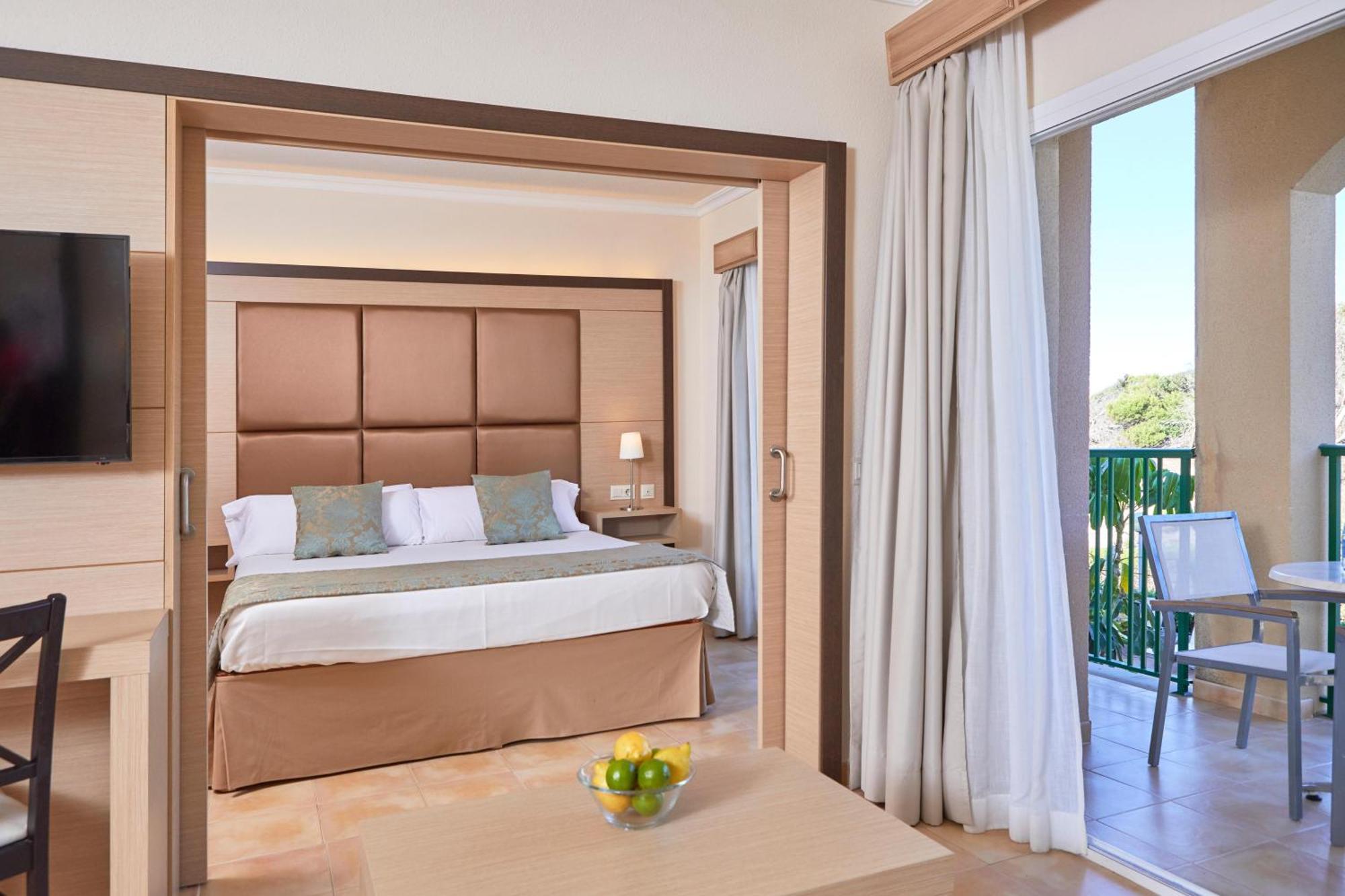 Aparthotel Zafiro Cala Mesquida Cala Mesquida  Exterior foto